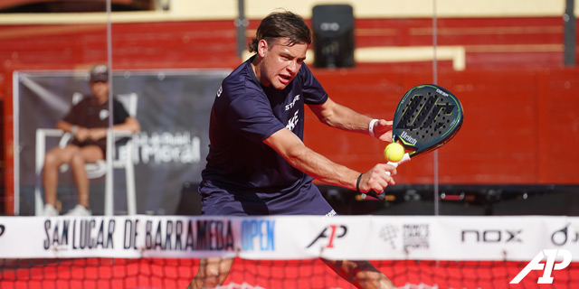 Leonardo Yob octavos de final A1 Padel Cádiz Open 2024