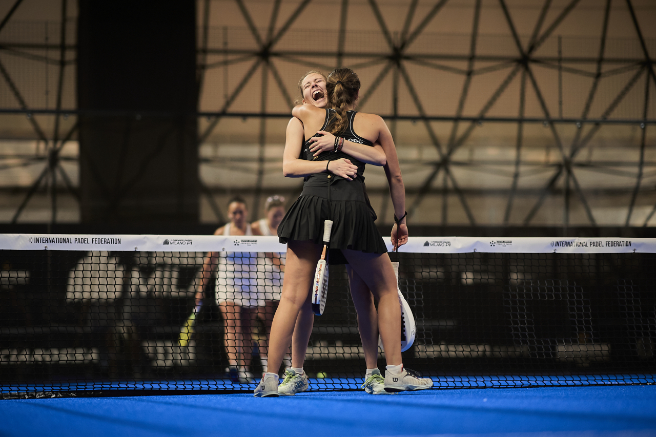 Sofía Saiz y Marina Lobo victoria primera ronda cuadro final Milán P1 2024