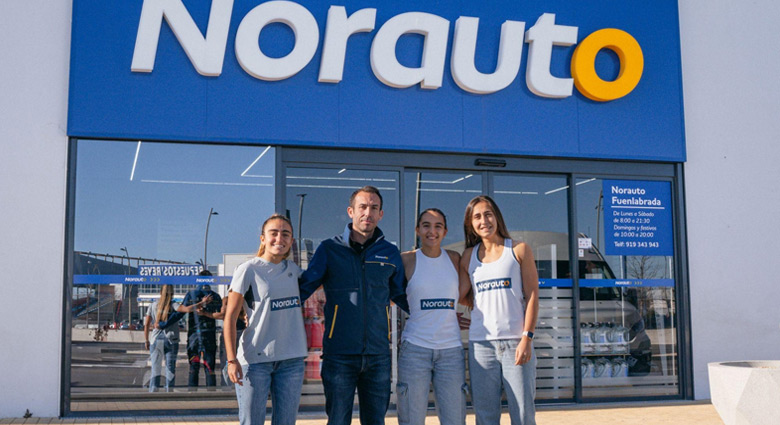 Norauto-patrocinio-jugadoras-pádel-2025