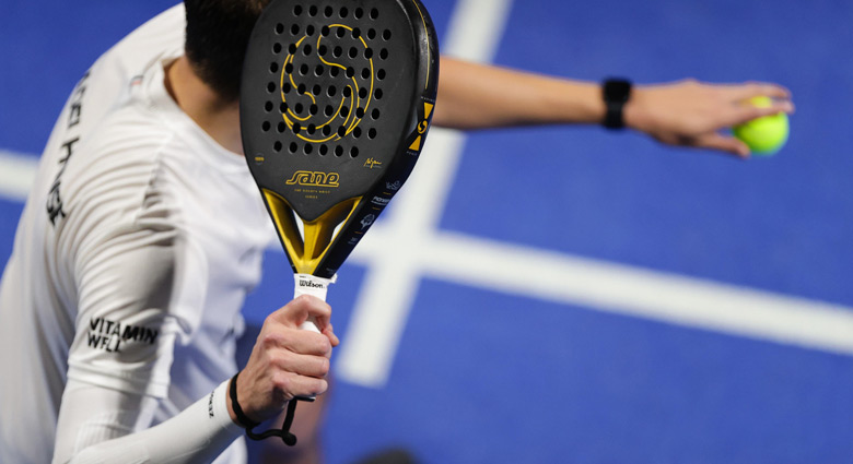 Apogeo del pádel frente al tenis artículo 2025