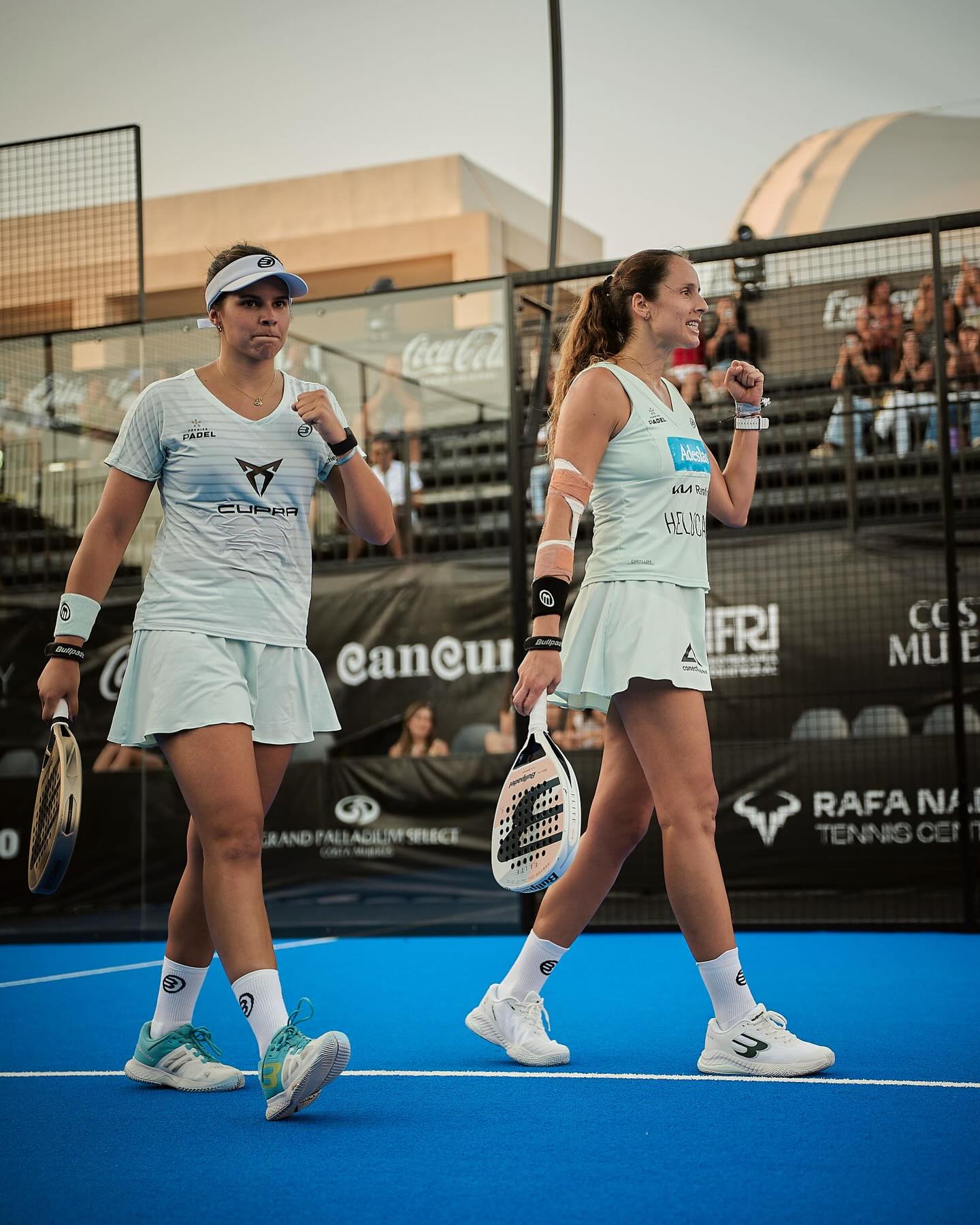 Delfi y Gemma jugadoras Cancún 2025