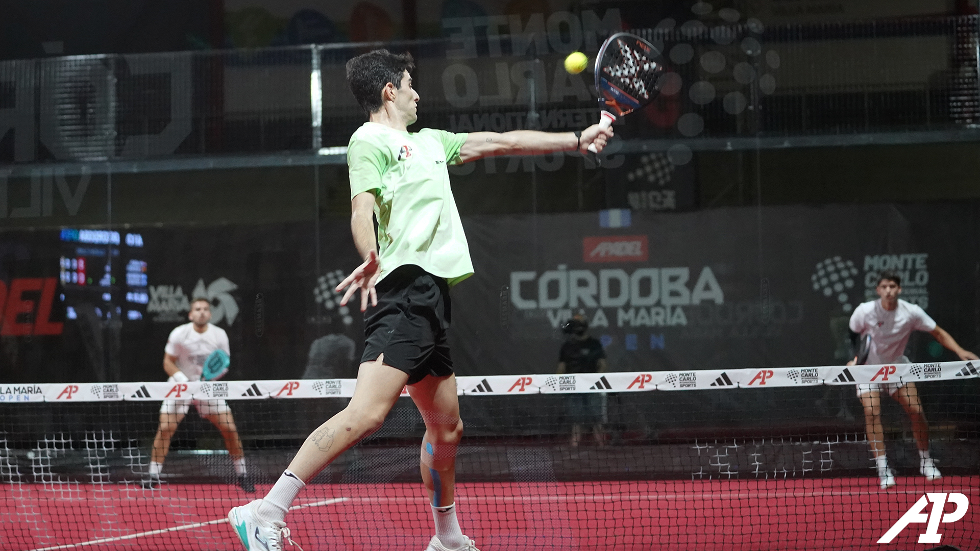 Juani De Pascual cuartos Córdoba Open 2025 dentro