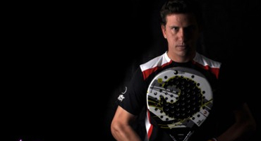 ¿Logrará Paquito Navarro sacar la bolax3 desde fuera de la pista?