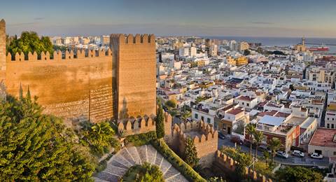 Almería disfruta de partidos con varias de las mejores palas del circuito