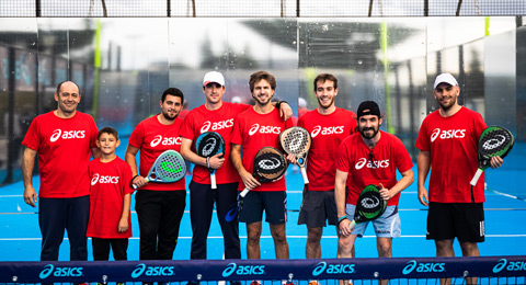 Juega en una experiencia nueva: pádel con espejos gracias a ASICS