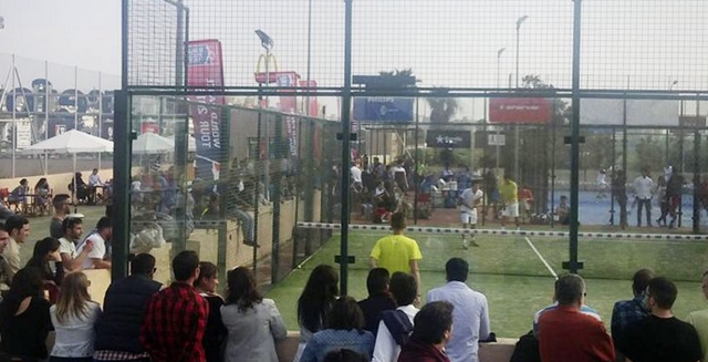 Bahía Sur enciende World Padel Tour con un espectacular inicio