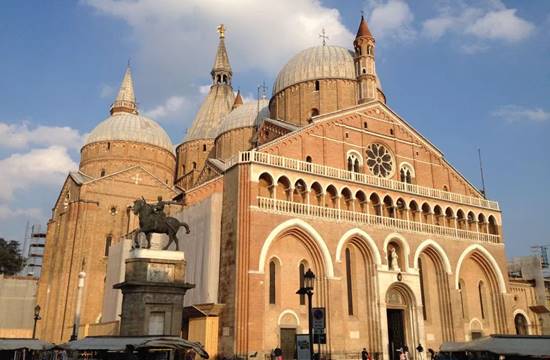 Basílica San Antonio de Padova