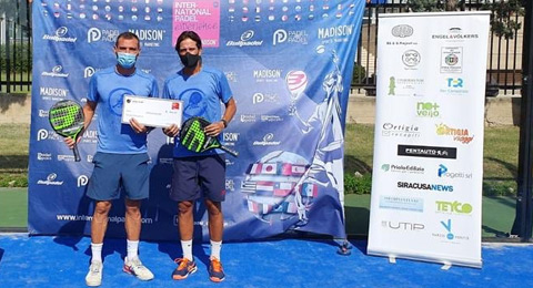 Campeones entre más de 100 jugadores en un torneo histórico