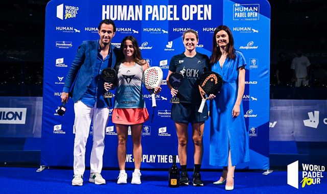 Ceremonia premios chicas Ari y Paula Francia Open WPT 2023 