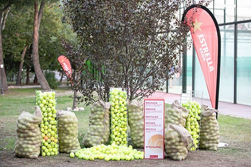 Pádel Solidario bolas aulas niños Circuito Estrella Damm