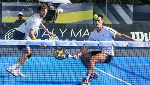 Coki Nieto y Miguel Yanguas primer día premier padel Italia 2022