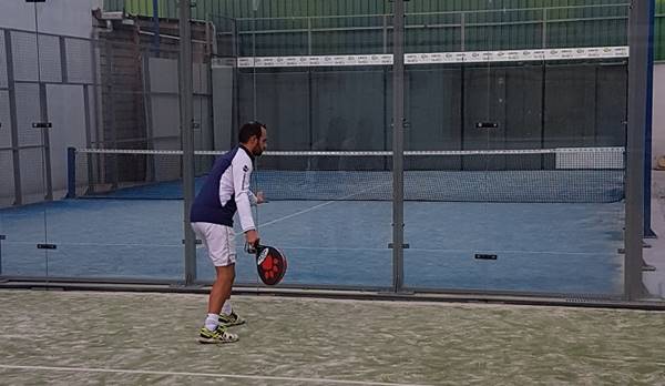 Contra pared kelme padel