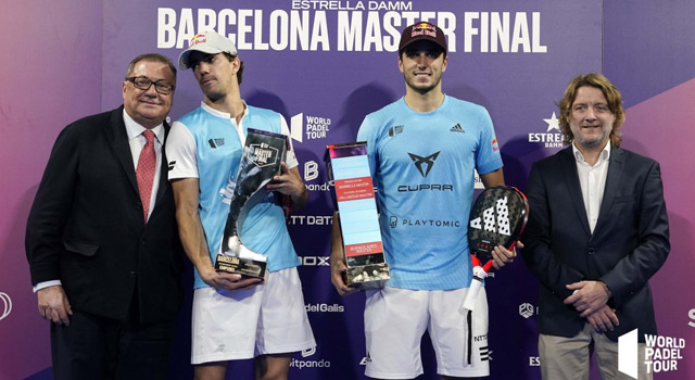 Entrega título chicos Master Final 2022