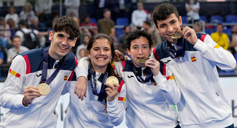 España hace historia en Cracovia: el dueto mixto conquista la primera medalla del pádel en los Juegos Europeos