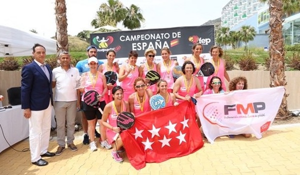 Equipo femenino pádel madrid cto españa veteranos