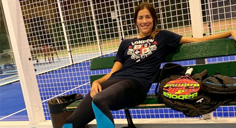 Garbiñe Muguruza se prueba con el pádel