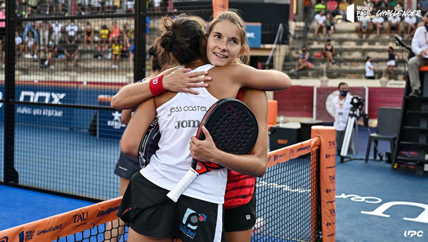 Jessica Castello y Alix Collombon semis Calanda Challenger 2021Jessica Castello y Alix Collombon semis Calanda Challenger 2021