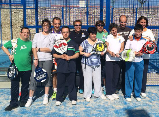 El CDE Pádel Tenis Horcajo vive una gran jornada de pádel para discapacitados