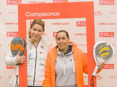 Alicia Berl y Lorena Alonso en El Estudiante