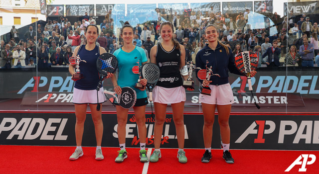 Entrega títulos chicas Sevilla Master A1 Padel 2023