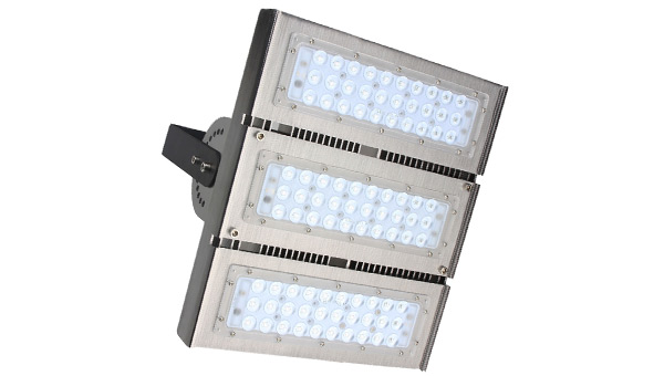 Novedad iluminación led pistas de pádel