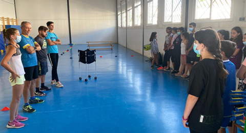 El programa 'Pádel en las aulas' de la FAP consigue un nuevo éxito en Huelva