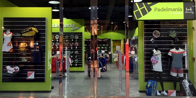 Padelmanía alcanza Coruña con su nueva tienda