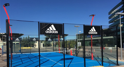 adidas padel vuelve a la calle con su pista portátil