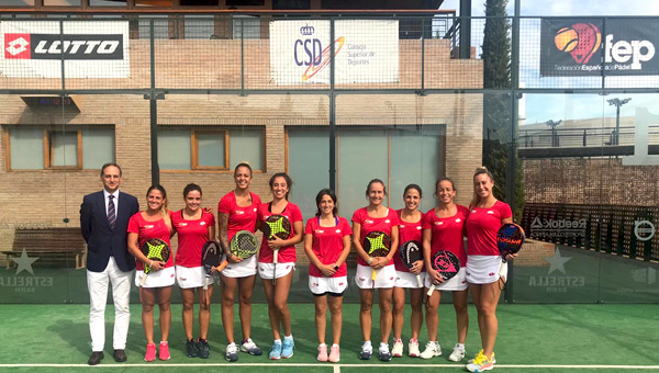 Equipo Español Europeo foto de familia chicas