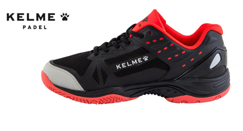 Gran descuento en las zapatillas de Kelme Padel por el Black Friday