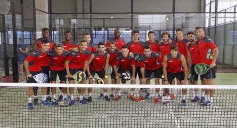 El RCD Espanyol cambia el césped por la pista de pádel