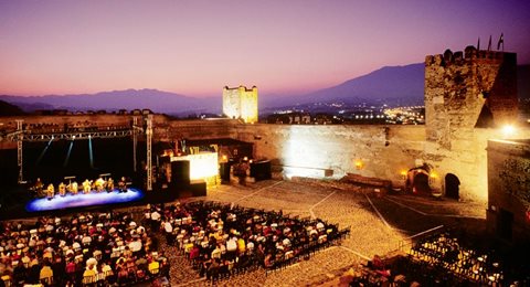 Fuengirola prepara un final de fiesta al nivel de un excelente campeonato