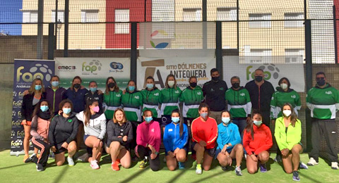 El Programa Woman Padel Andaluz 2022 de la FAP arranca con éxito en Antequera