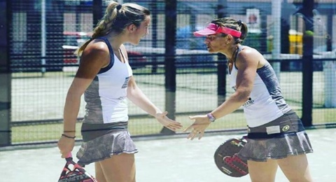 Victoria Iglesias y Cata Tenorio, pareja Bullpadel de experiencia y juventud