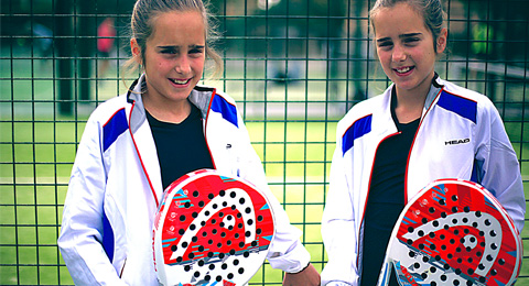 HEAD Padel apuesta por las gemelas Paula y Sara Dols