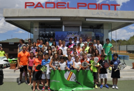 Éxito de pádel en el campeonato de menores TyC Premium Adidas 3